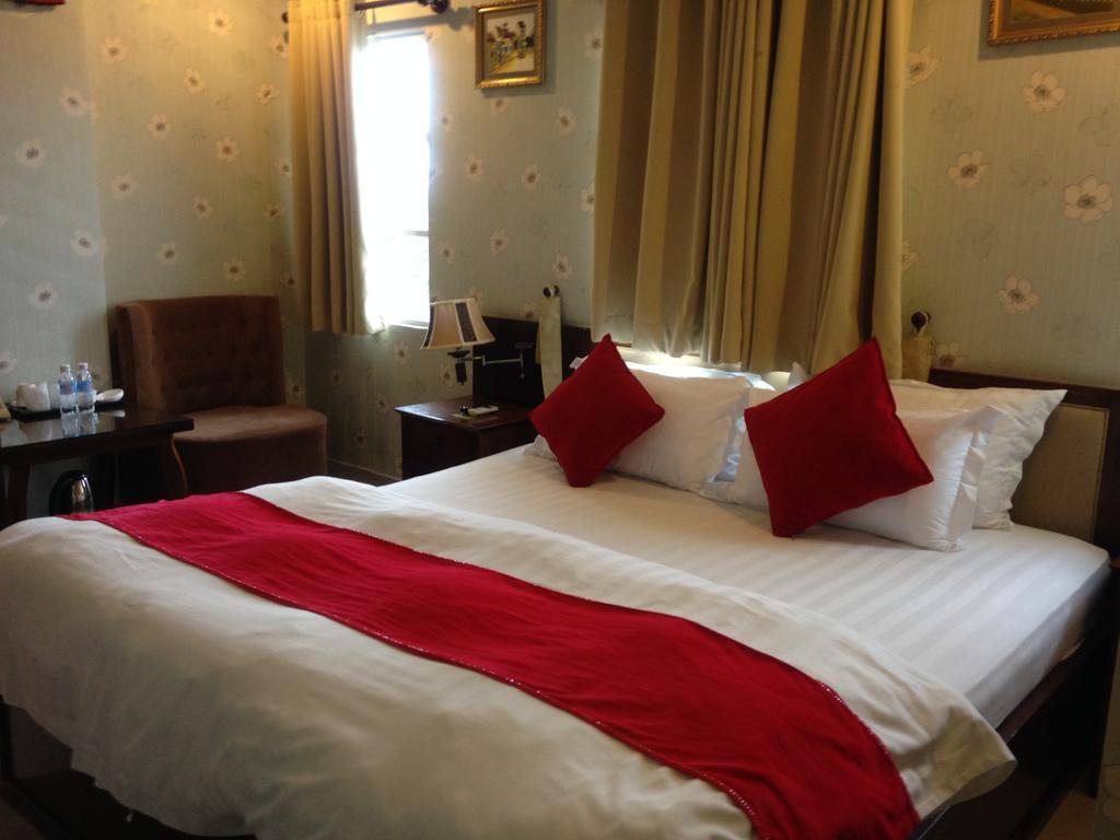 Imperial Saigon Hotel